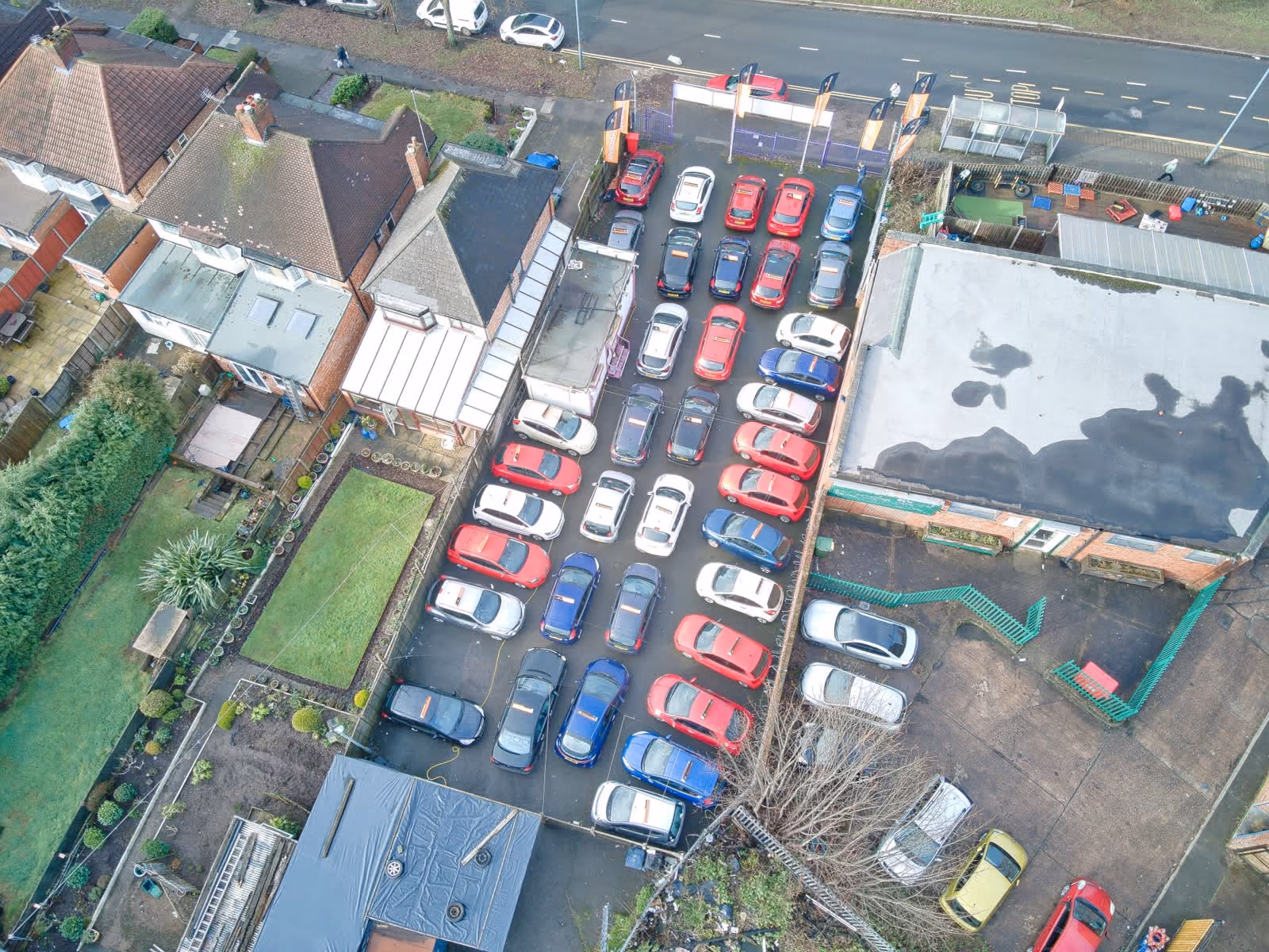 AMH Cars showroom